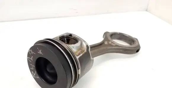 Piston with connecting rod