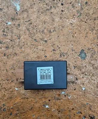 Citroen C4 II Picasso Alarm control unit/module 9673523380