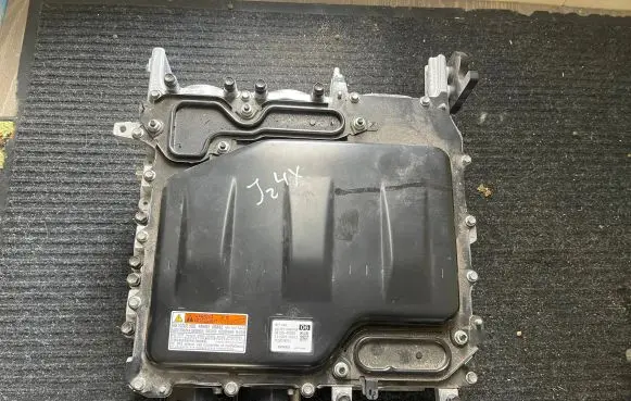 Toyota bZ4X Voltage converter inverter G973042030