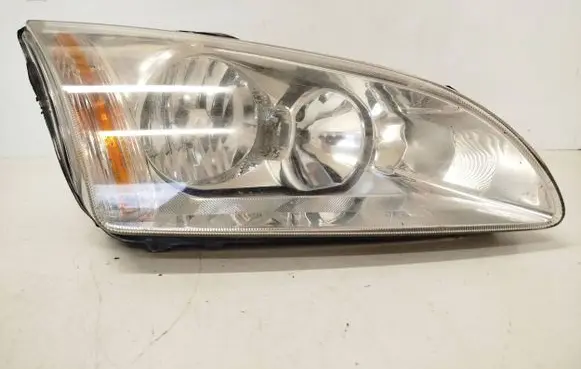Ford Focus Headlight/headlamp 4M5113099AD 10178 0113102AJ