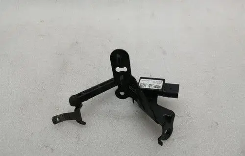Porsche Taycan 9J1 Front height sensor lever 9J1616213