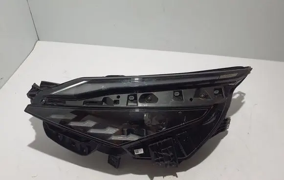 Nissan Qashqai J12 Headlight/headlamp 26060HN25A