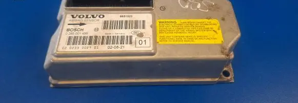 Volvo XC70 Airbag control unit/module 8651523 0285001456