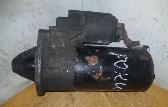 Ford Focus Starter motor 0001109204