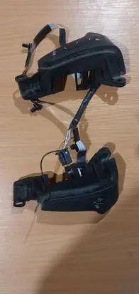 Toyota Avensis T250 Steering wheel buttons/switches 75b070