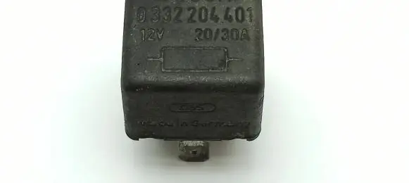 BMW 7 E23 Other relay 0332204401