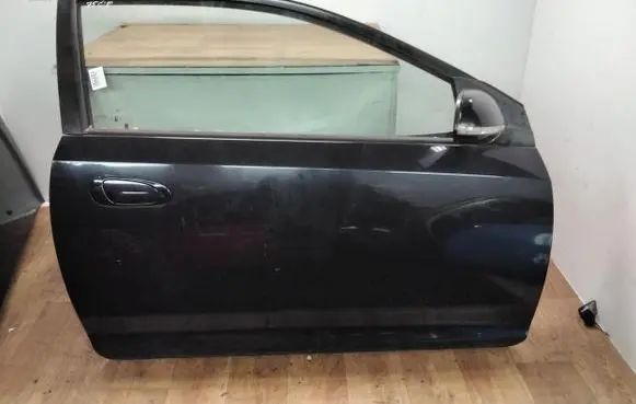 Honda Civic Front door