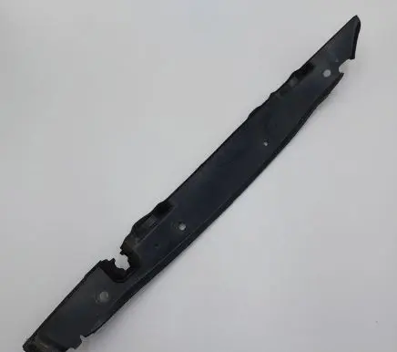 Nissan Leaf II (ZE1) Fender end trim 638205SH1A
