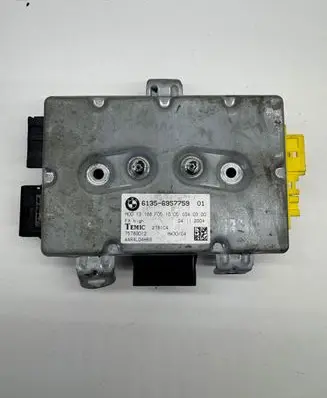 BMW 5 E60 E61 Door control unit/module 6957759 AAR4L04H69 75789012