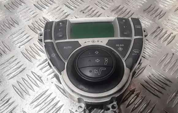 Citroen C8 Climate control unit 14874990YR 9140010393
