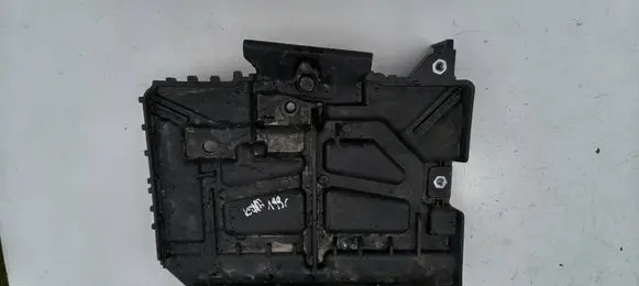 Hyundai Kona I Battery tray 37150J9500