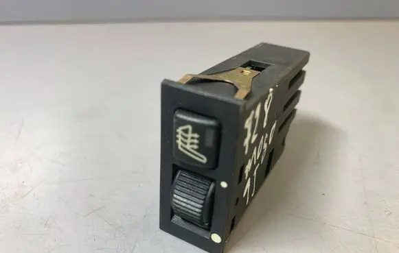 BMW 5 E39 Seat heating switch 8352259