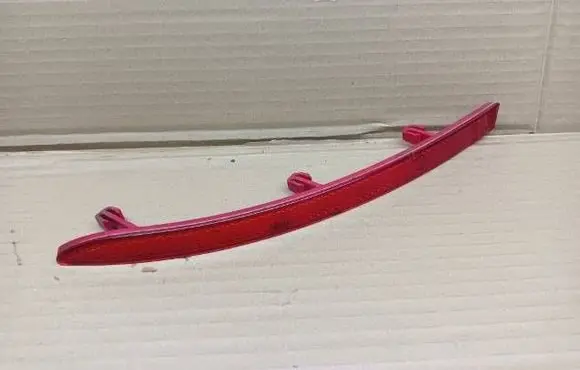 Volkswagen Tiguan Rear tail light reflector 5N0945106