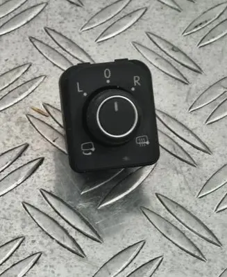 Volkswagen Touran III Wing mirror switch 3G0959565C