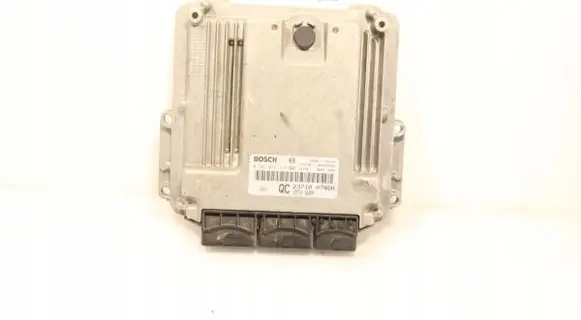 Renault Koleos I Engine control unit/module ECU 0281018172