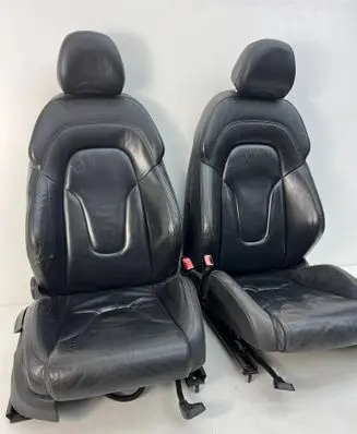 Seat set