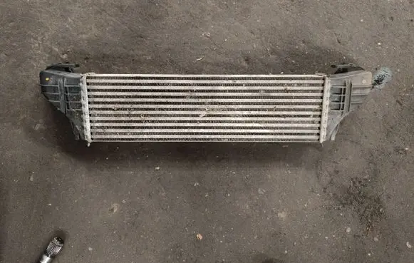BMW X5 E53 Intercooler radiator 7791231