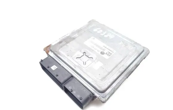 Volkswagen Passat Alltrack Engine control unit/module 03L907425C 5PW42902AA