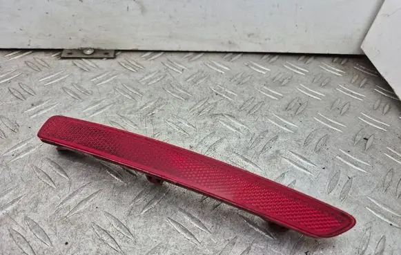 BMW 3 F30 F35 F31 Rear tail light reflector 7400207
