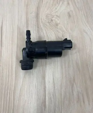 Mitsubishi ASX Windscreen/windshield washer pump 11645 39J