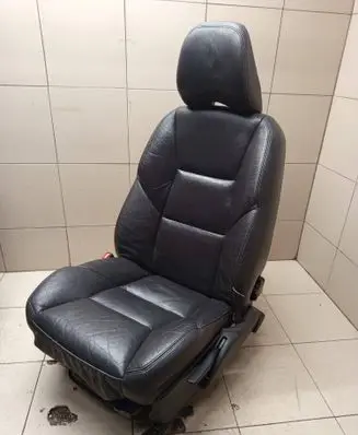 Volvo V70 Front driver seat 