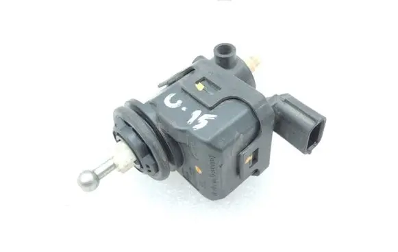 KIA Ceed Headlight level adjustment motor 921301H000