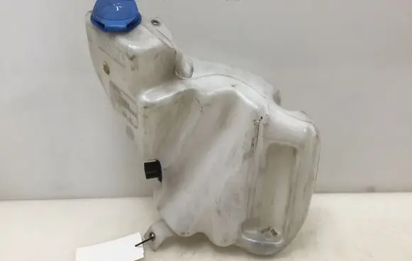 Audi A6 Allroad C5 Windshield washer fluid reservoir/tank 4B0955453K