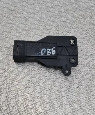 Volkswagen Polo V 6R Coolant fan relay 5J0919506