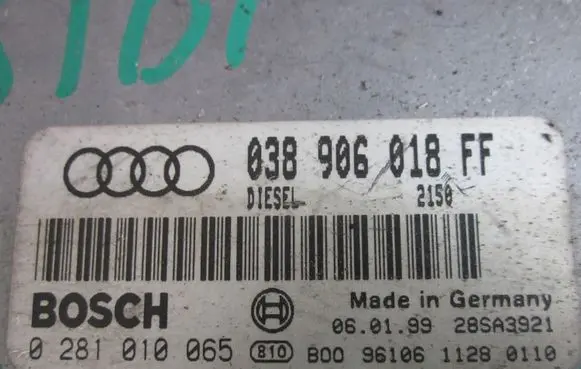 Audi A4 S4 B5 8D Engine control unit/module 0281010065