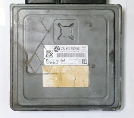 Volkswagen Polo V 6R Engine control unit/module 03L906023BL 5WP42842AA