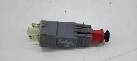 Clutch pedal sensor