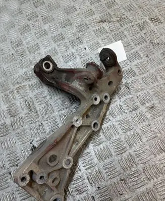 Seat Toledo III (5P) Front lower control arm/wishbone PRIEKINESAKE