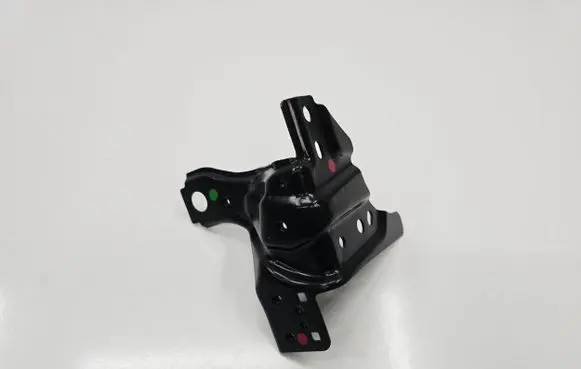 Toyota Auris E180 Fender mounting bracket 53814-02100