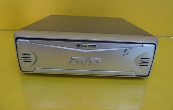 Audi A4 S4 B5 8D CD/DVD changer 
