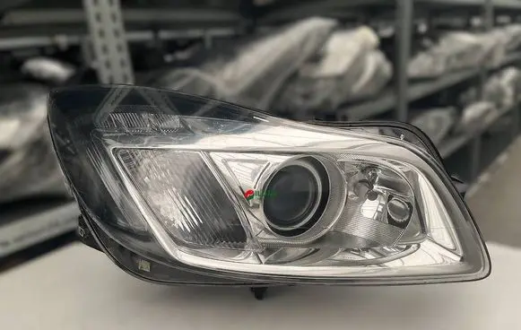 Opel Insignia A Headlight/headlamp 1ZT00963102