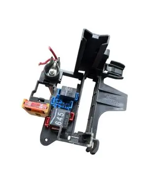 Audi A4 S4 B8 8K Fuse module 8K1937503C