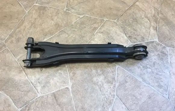 Mercedes-Benz C W205 Rear upper control arm/wishbone