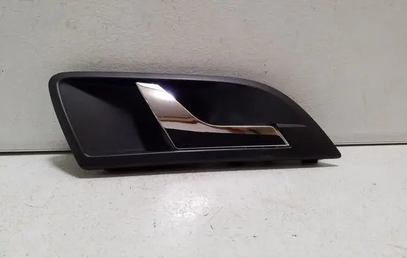 Skoda Superb B6 (3T) Rear door interior handle 3T0839248