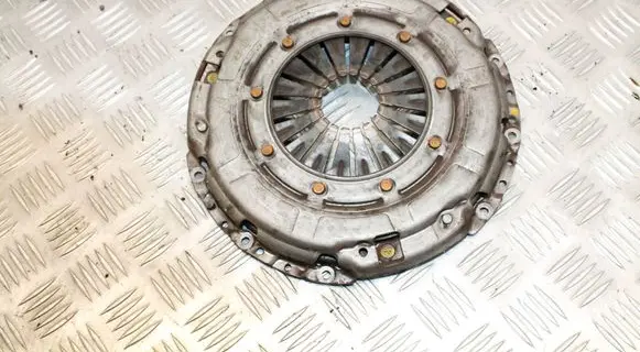 Hyundai i30 Pressure plate 