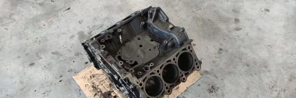 Audi A4 Allroad Engine block 