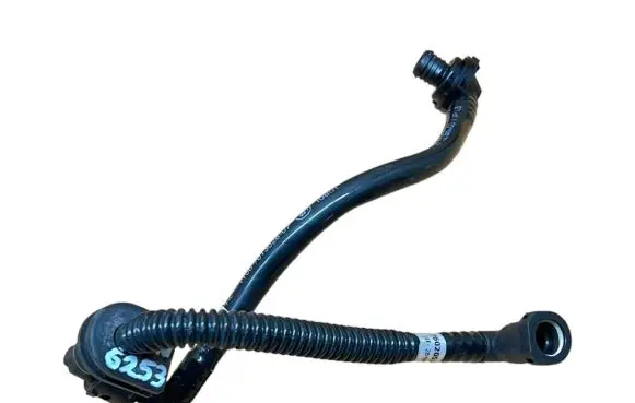 BMW 4 F36 Gran coupe Vacuum line/pipe/hose 11667602057 7613026 7602057