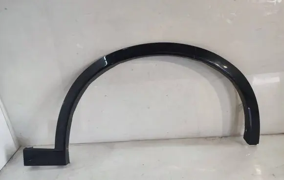 BMW X4 F26 Fender trim (molding) 8050456