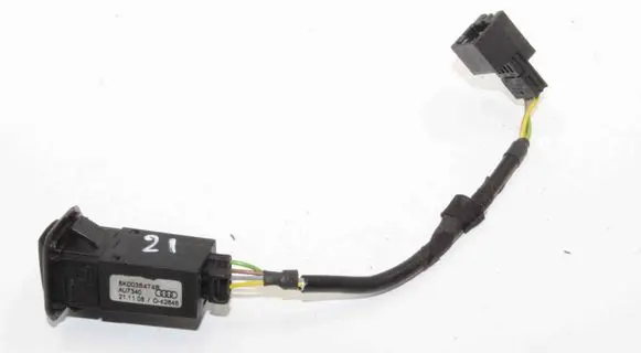 Audi A5 8T 8F AUX in-socket connector 8K0035474B