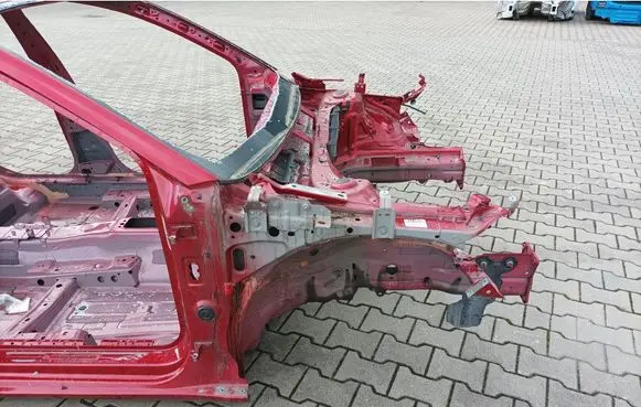 Nissan Atleon Front side member 