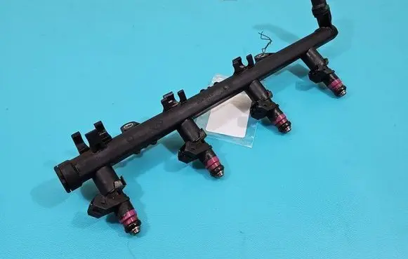 Fuel injector