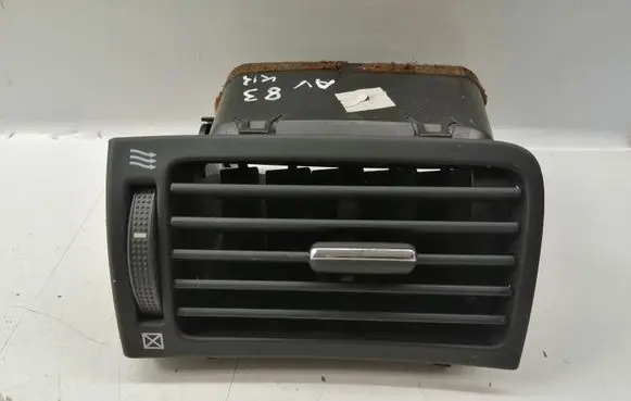 Toyota Avensis T250 Dashboard side air vent grill/cover trim 5565005130