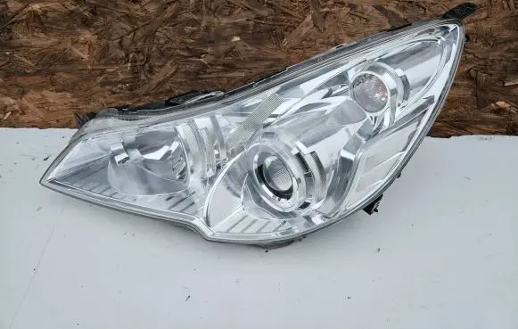 Subaru Outback Headlight/headlamp 84001AJ112