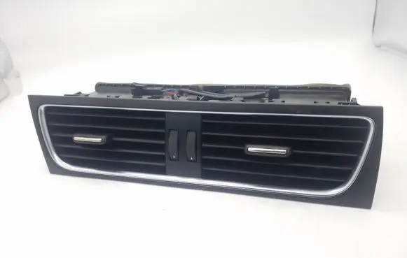 Audi A4 S4 B8 8K Dash center air vent grill 8T1820951C