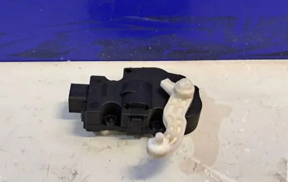 A/C air flow flap actuator/motor