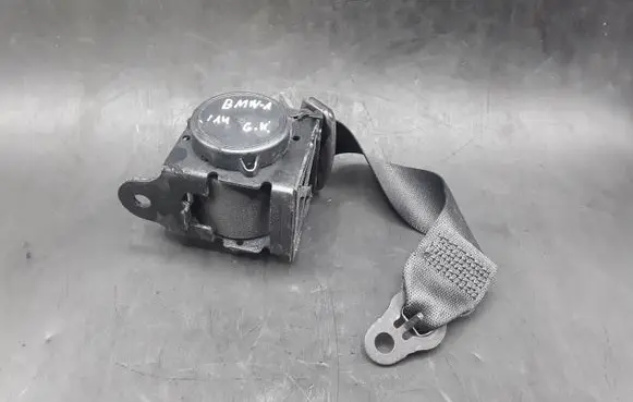 BMW 1 F20 F21 Rear seatbelt buckle 619185100D 619185100